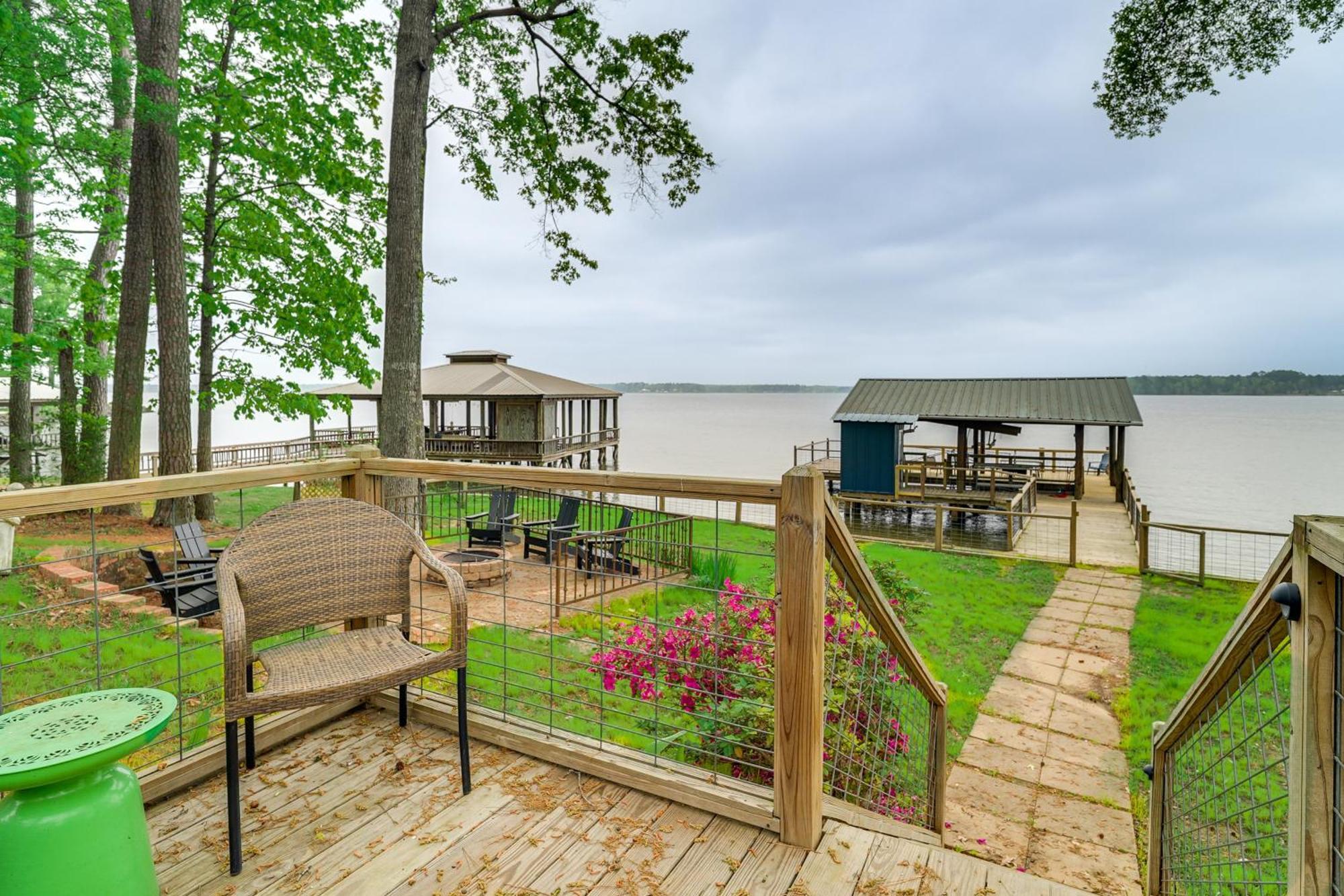 AllianceWaterfront House On Toledo Bend With Private Dock!别墅 外观 照片